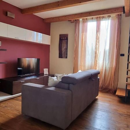 Appartamento La Casina Di Chiara ลีวอร์โน ภายนอก รูปภาพ