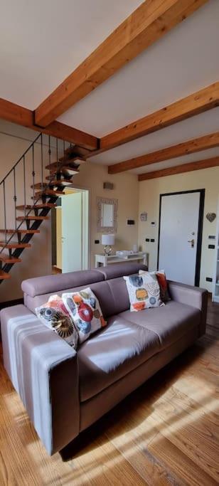 Appartamento La Casina Di Chiara ลีวอร์โน ภายนอก รูปภาพ
