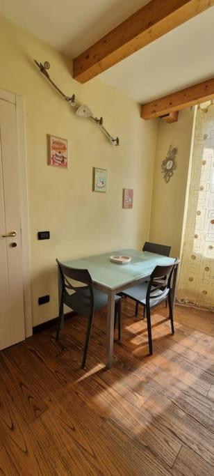 Appartamento La Casina Di Chiara ลีวอร์โน ภายนอก รูปภาพ