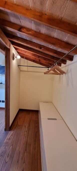 Appartamento La Casina Di Chiara ลีวอร์โน ภายนอก รูปภาพ